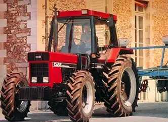 International 856 XL Spezifikation